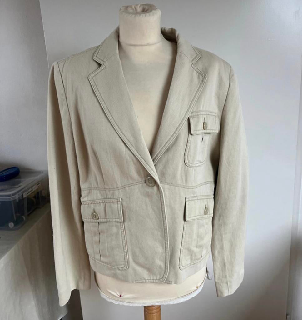 Colbert anna  maat 44, Ophalen of Verzenden, Zo goed als nieuw, Maat 42/44 (L), Beige