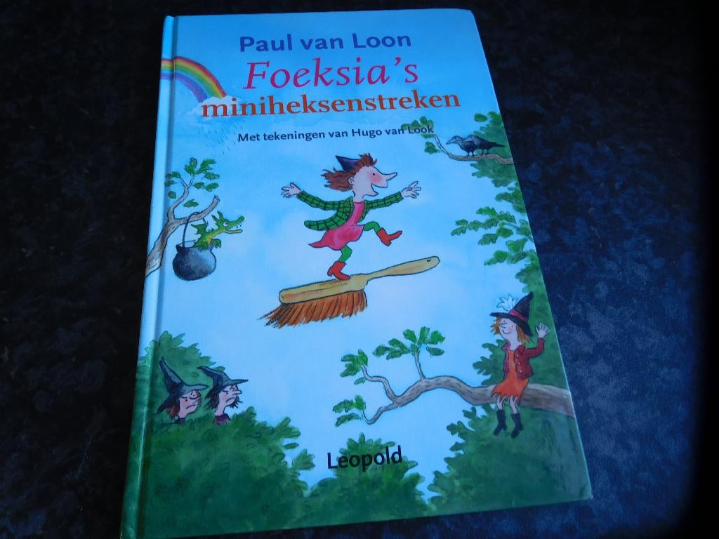 Foeksia's miniheksenstreken ==  Paul van Loon ==, Ophalen of Verzenden, Zo goed als nieuw, Fictie algemeen