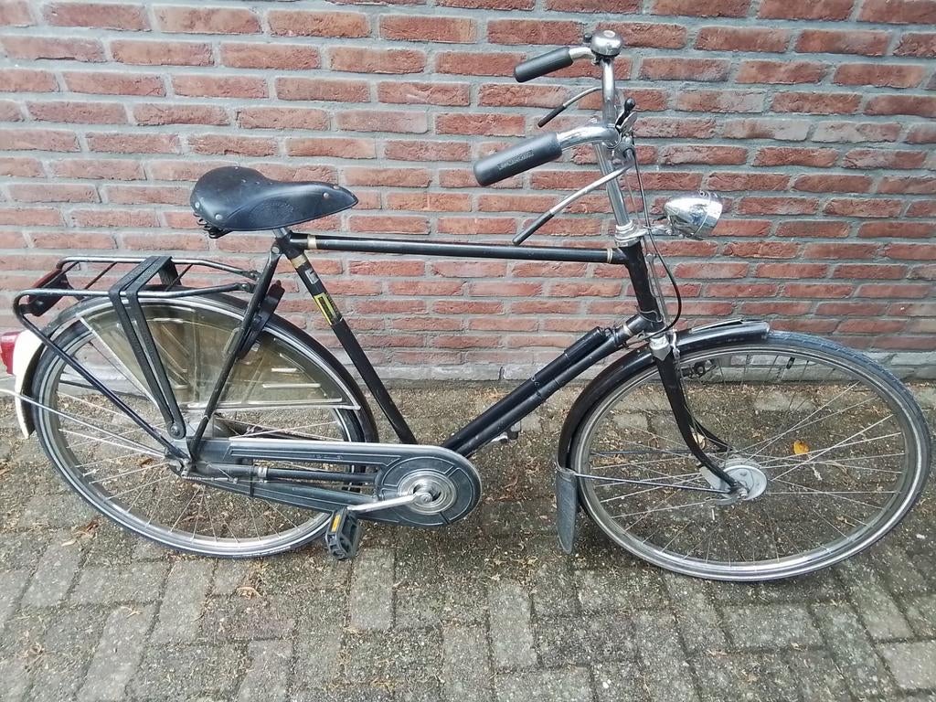Herenfiets gazelle 3 versnellingen trommel rem met rem stang, Fietsen en Brommers, Fietsen | Oldtimers, 59 cm of meer, Ophalen of Verzenden