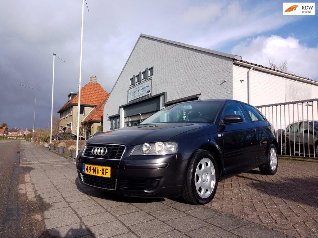 Audi A3 1.6 2004 Airco Exportkoopje NU 888,-, Voorwielaandrijving, Gebruikt, 4 cilinders, Euro 4