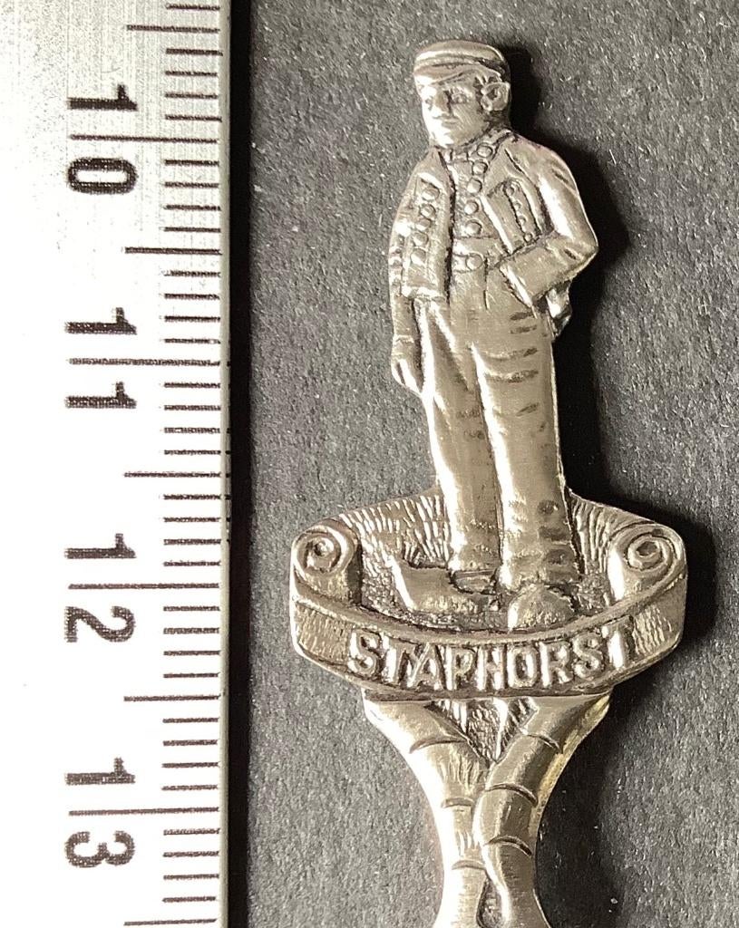 lepel, Staphorst, klederdracht (L27, Verzamelen, Ophalen of Verzenden, Gebruikt