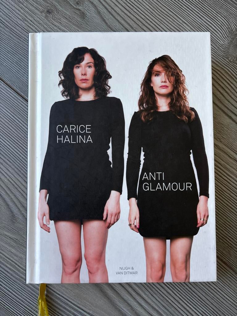 Carice Halina Anti Glamour boek, Ophalen, Gelezen