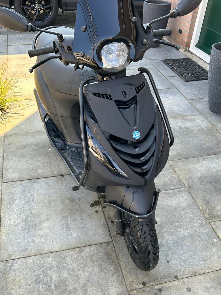 Piaggio Zip Scooter - Mat Zwart 50 cc, Ophalen, Benzine, Zip