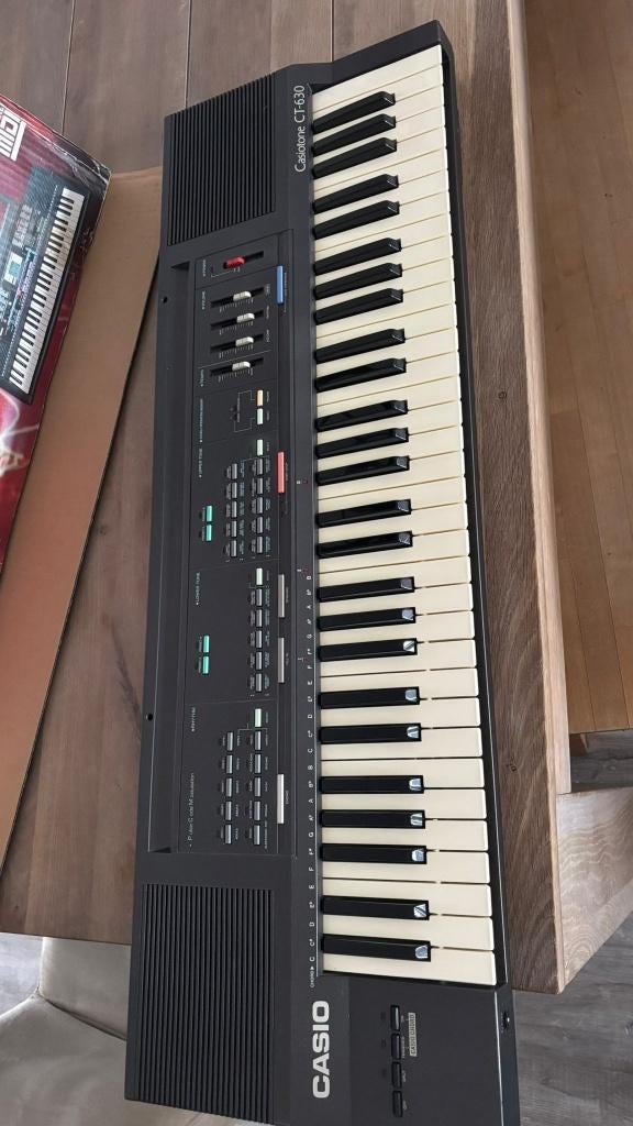 Casio 630CT, Ophalen, Zo goed als nieuw, 61 toetsen, Casio