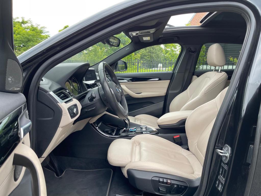 BMW X2 SDrive20i High Exe M-Pakket Panoramadak leer Navi Hea, 1998 cc, X2, Zwart, SUV of Terreinwagen