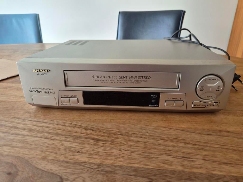 Sharp VHS videorecorder VC-MH761GM(S) met remote, Audio, Tv en Foto, Videospelers, Ophalen