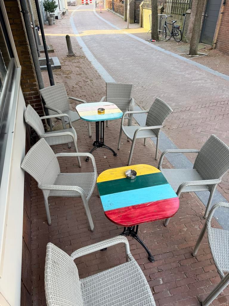 Kleurrijke Terrastafels met Stoelen - Set van 2, Ophalen, Gebruikt, Ovaal, Wicker