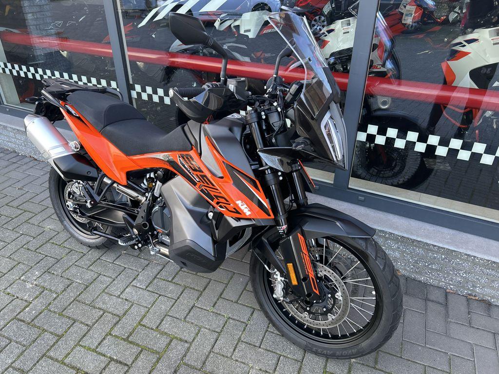 KTM 890 ADVENTURE 2022 - foto 2