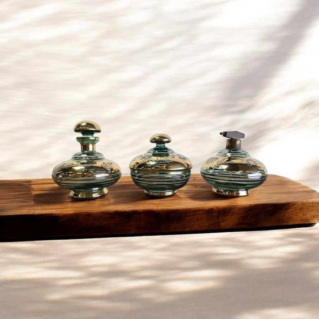 Set van 3 vintage glazen potjes / parfumset / toiletset, Antiek en Kunst, Antiek | Glas en Kristal, Ophalen