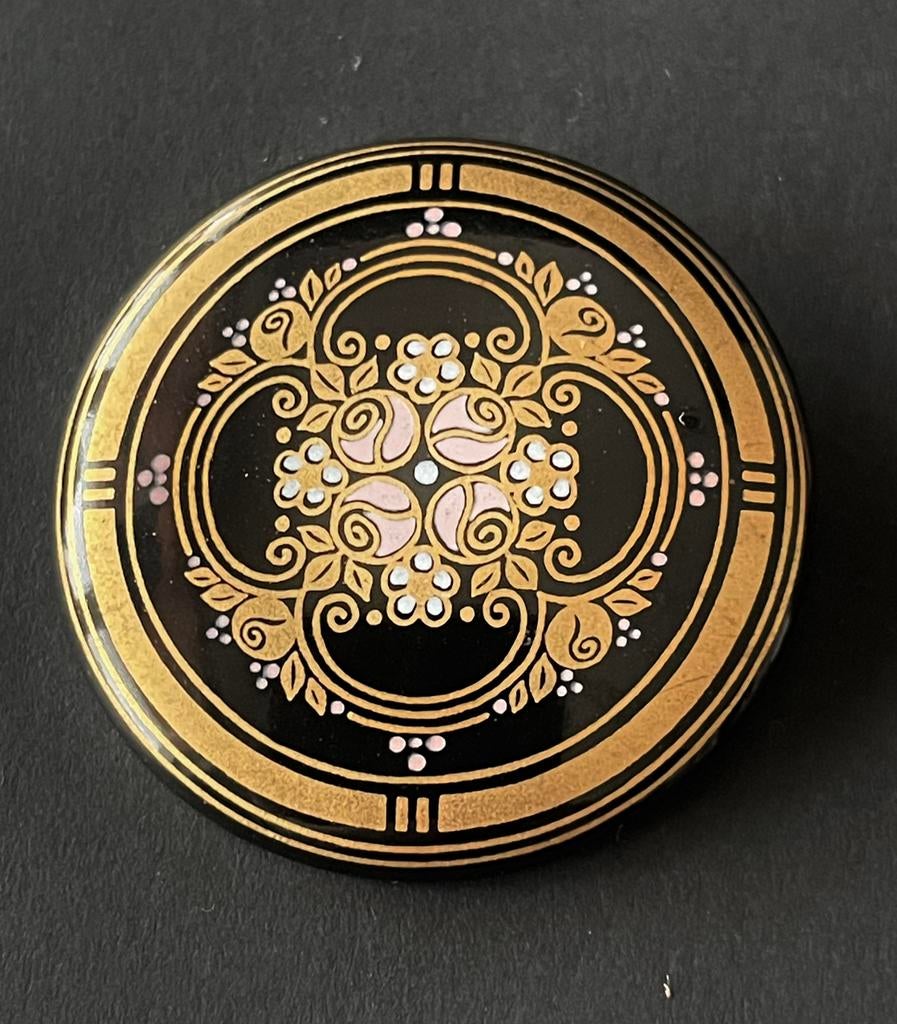 Michaela Frey broche, Overige materialen, Gebruikt, Zwart, Minder dan 4 cm