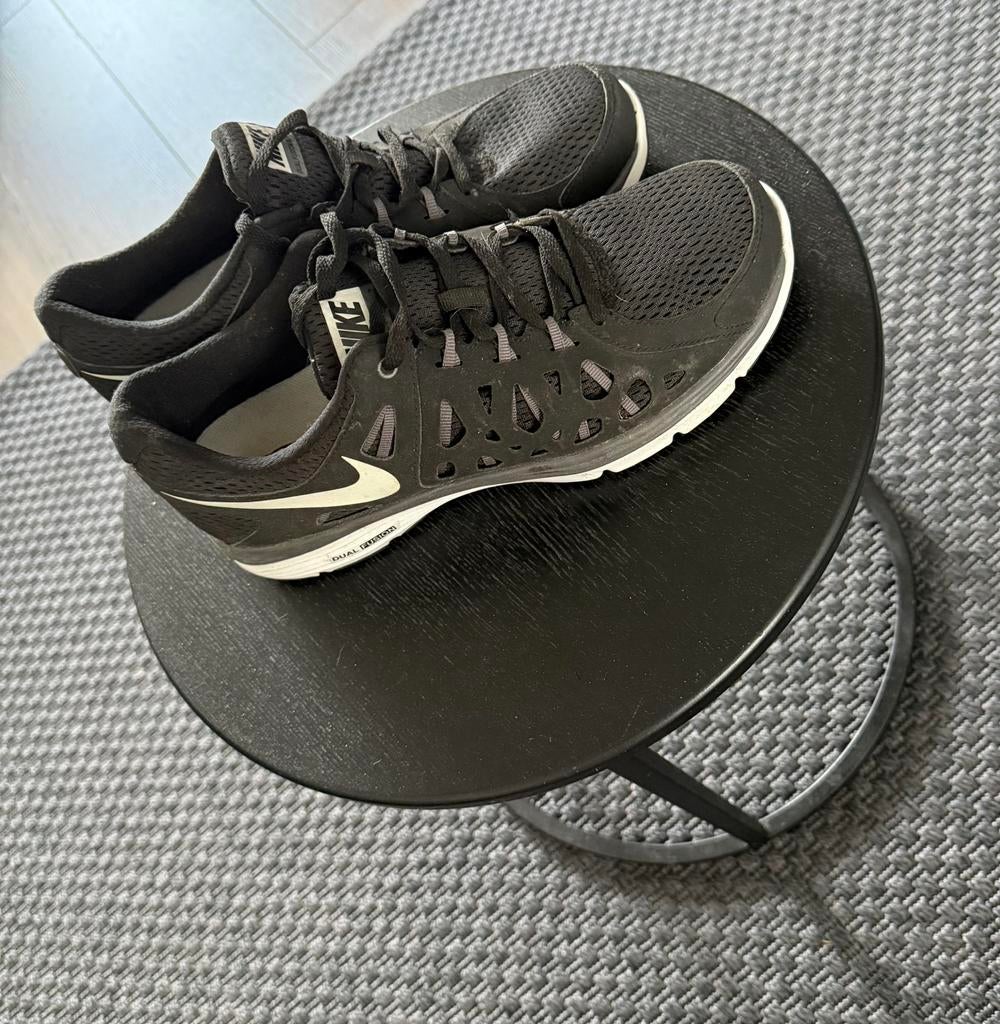 Nike Dual Fusion Run 2 maat 42, Ophalen of Verzenden, Zo goed als nieuw, Hardloopschoenen, Nike