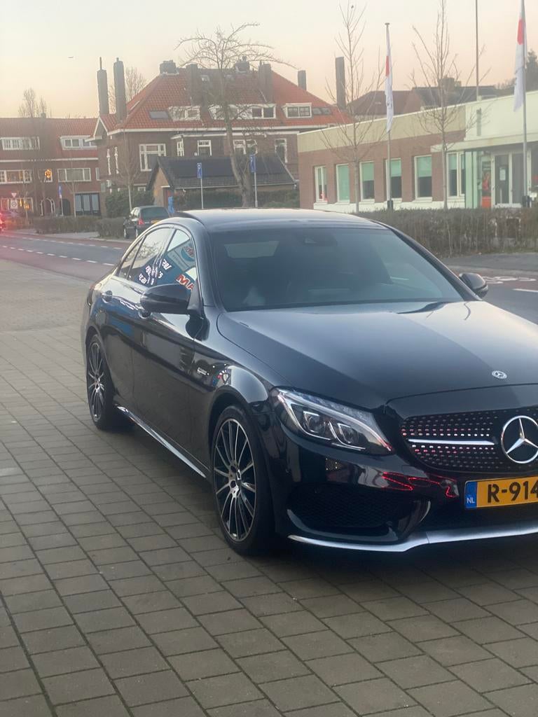 Mercedes-Benz C-Klasse C43 AMG 367pk 4MATIC 9G-TRONIC 2018, Auto's, Mercedes-Benz, 1800 kg, Zwart, 367 pk, Vierwielaandrijving