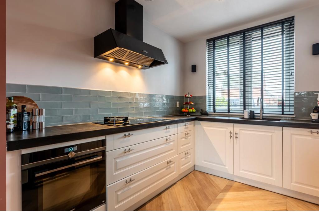 Complete keuken, Amerikaanse koelkast, Quooker, Siemens, Ophalen, Overige kleuren, Hoekkeuken, Zo goed als nieuw