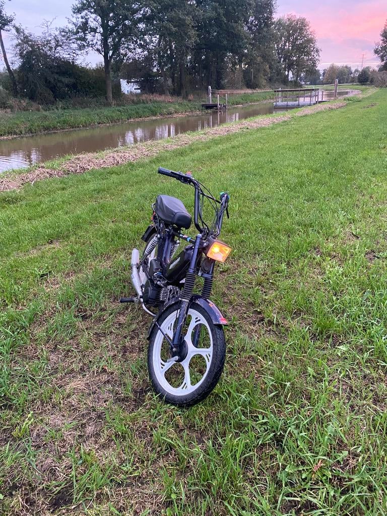 Tomos a35 quadro, Fietsen en Brommers, Brommers | Tomos, Ophalen, Gebruikt, Quadro