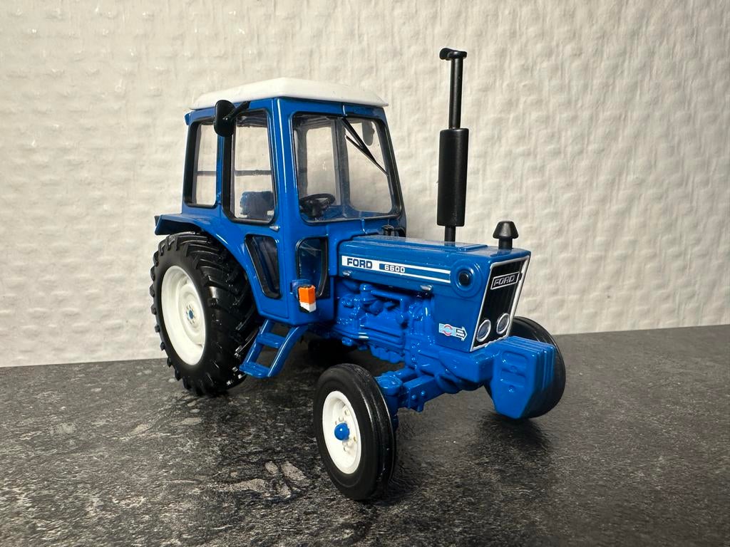 Ford 6600 Britains 1:32 - Gedetailleerd Model, Hobby en Vrije tijd, Ophalen of Verzenden, Gebruikt, Tractor of Landbouw, Britains