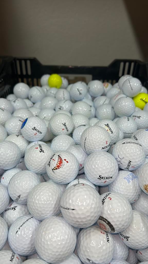 100 Stuks Srixon Distance Golfballen AAAA KWALITEIT, Ophalen of Verzenden, Zo goed als nieuw, Bal(len)