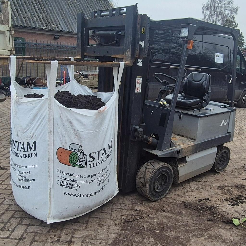 Granulaat, zand, tuinaarde, bemeste tuinaarde en compost, Ophalen of Verzenden, Tuinaarde
