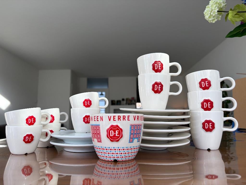 Douwe Egberts koffie- en espressokopjes 20 delige set, Antiek en Kunst, Ophalen