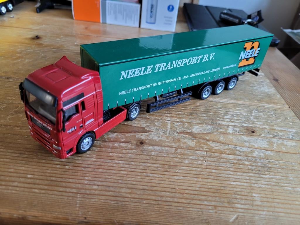 Man neerleggen transport, Hobby en Vrije tijd, Modelauto's | 1:50, Wsi, Ophalen of Verzenden, W, Bus of Vrachtwagen
