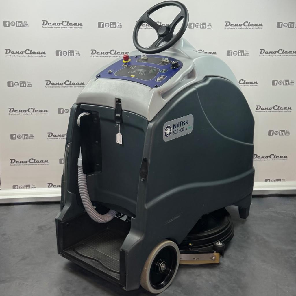 Nilfisk SC1500 stand-on schrobzuigmachine, Gebruikt, Schrobmachine, DenoClean, Ophalen of Verzenden