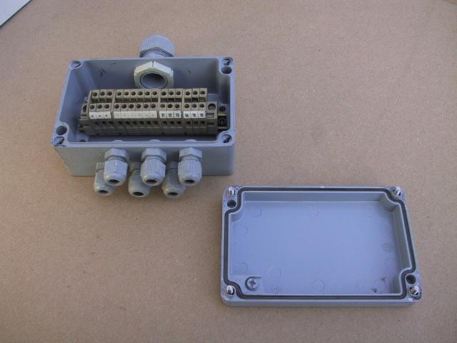 Aluminium Bopla kastje 125 x 80 x 57 mm met wartels, Hobby en Vrije tijd, Elektronica-componenten, Gebruikt, Ophalen of Verzenden