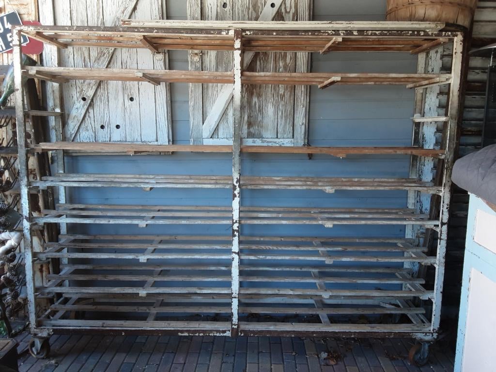 Oude kar bakkerskar bakkersrek winkelrek meubelkar kar, Ophalen