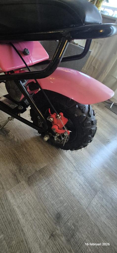 Elektrische kindermotor 24V, Fietsen en Brommers, Brommers | Derbi, Ophalen, Zo goed als nieuw