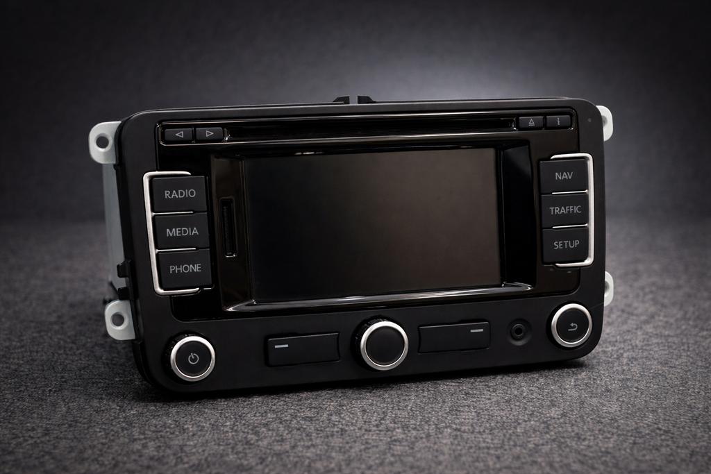 Volkswagen radio RNS 310, Ophalen of Verzenden, Zo goed als nieuw