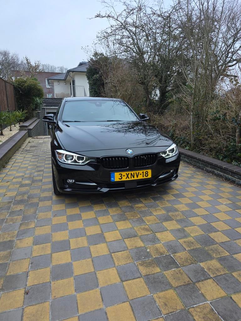 BMW 3-Serie 2.0D 320 EDE 120KW Aut8(f30) 2014 Zwart, Auto's, BMW, Automaat, 745 kg, Achterwielaandrijving, 1995 cc