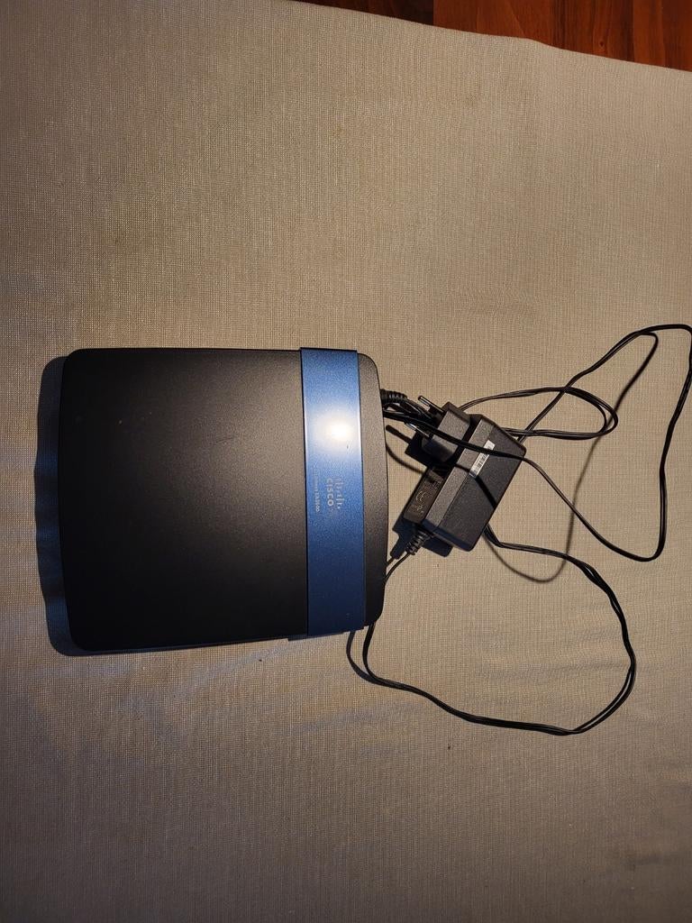 Cisco Linksys EA3500 Router, Ophalen of Verzenden, Gebruikt, Router, Cisco