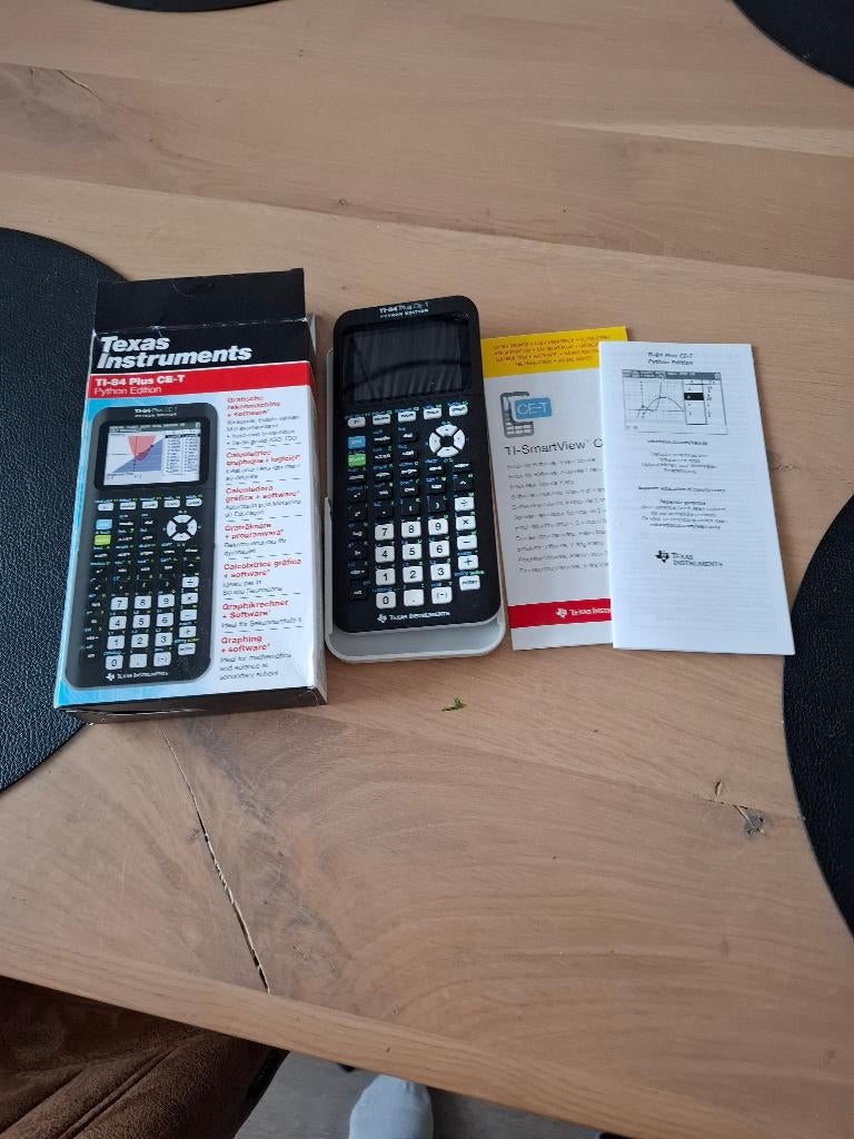 Grafische rekenmachine, Ophalen of Verzenden, Grafische rekenmachine, Zo goed als nieuw