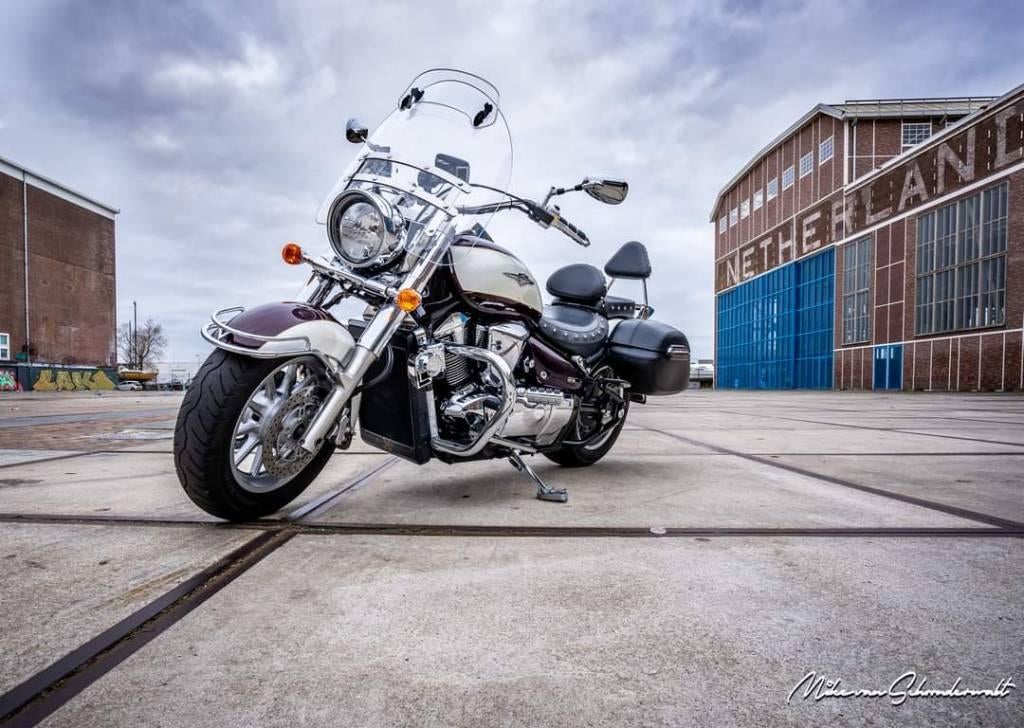 Prachtige Suzuki Intruder C1800R