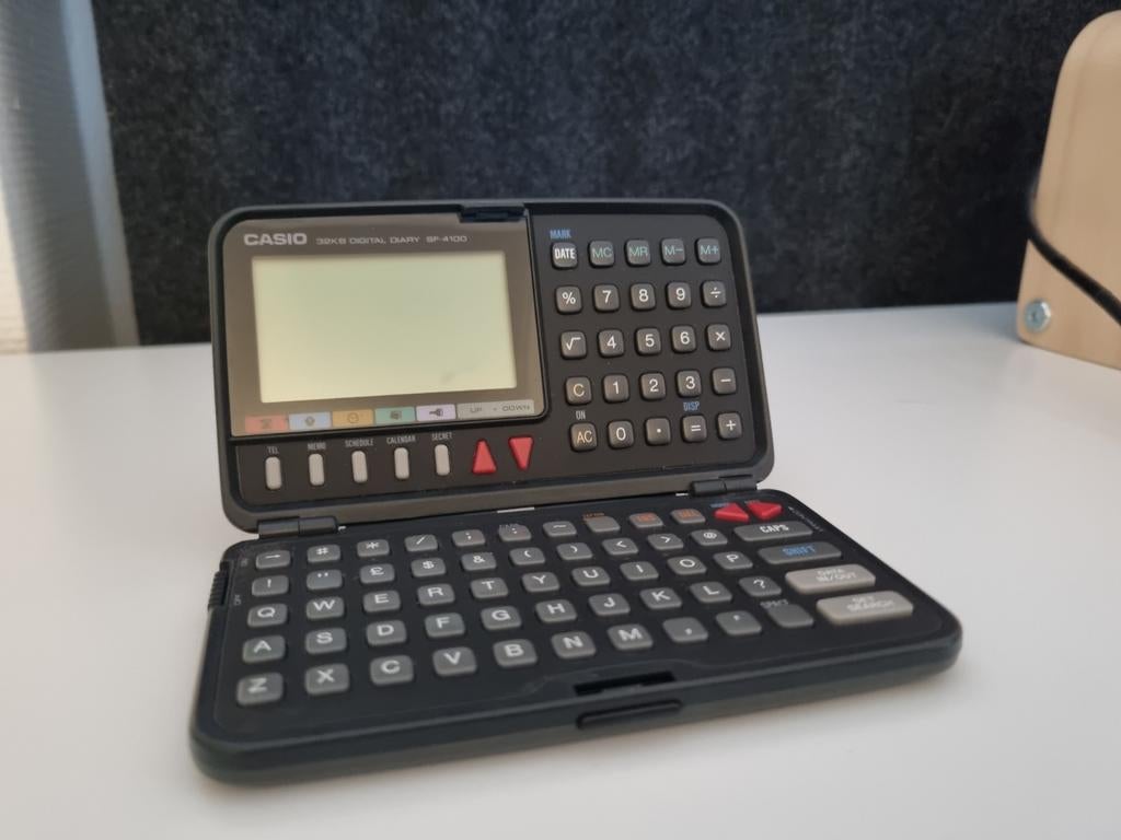 Casio SF-4100 digitale diary (32KB) – vintage organizer, Ophalen of Verzenden