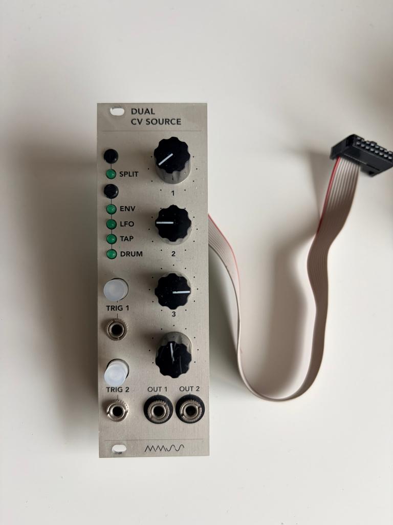 Mutable Instruments Peaks clone, Muziek en Instrumenten, Synthesizers, Ophalen of Verzenden, Zo goed als nieuw, Overige aantallen