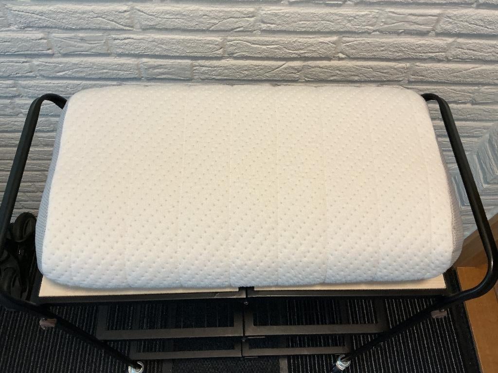 neksteun kussen, Ophalen, Eenpersoons, Beige, Zo goed als nieuw