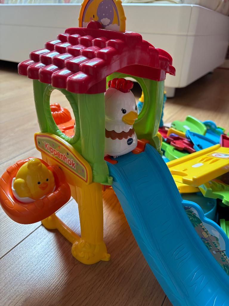 Toet toet auto’s, Kinderen en Baby's, Speelgoed | Vtech, Ophalen, Zo goed als nieuw, 2 tot 4 jaar