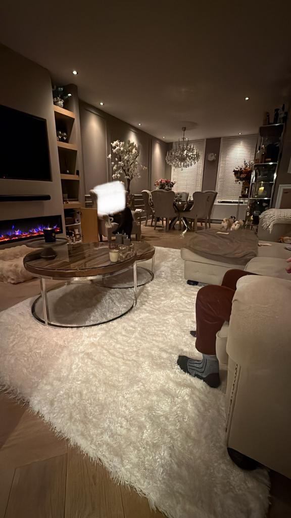 VLOERKLEED 200x290 ERIC KUSTER SHAGGY OFFWHITE MEGA UITVKOOP, Huis en Inrichting, Stoffering | Tapijten en Kleden, Ophalen of Verzenden
