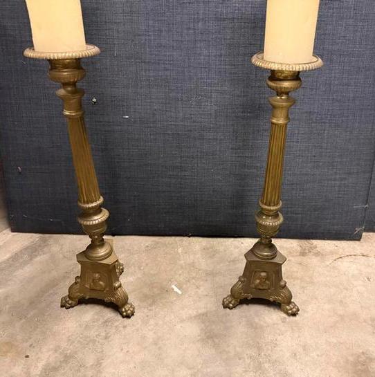 Antiek Bronzen Kerkkandelaars - Set van Twee, Antiek en Kunst, Antiek | Kandelaars, Ophalen of Verzenden, Koper of Brons