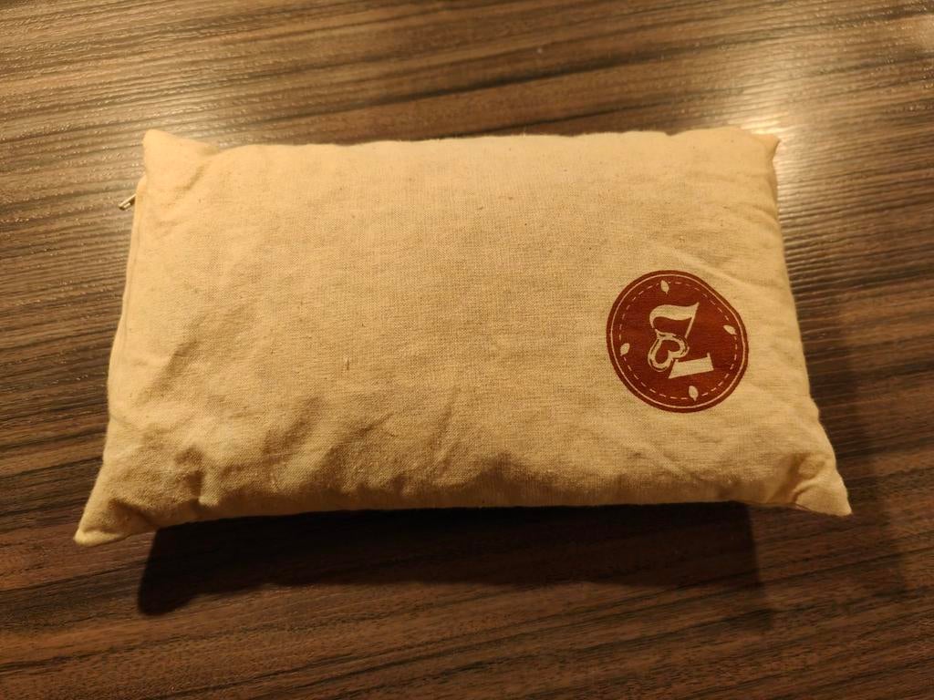 Klein Zirbenkussentje ( Alpenden vulling), Sport en Fitness, Gezondheidsproducten en Wellness, Ophalen of Verzenden, Overige typen