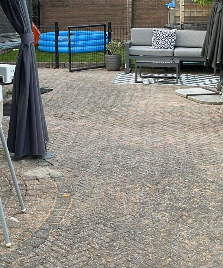 Straatwerk 70m2, Ophalen of Verzenden, Zo goed als nieuw, Beton, Klinkers