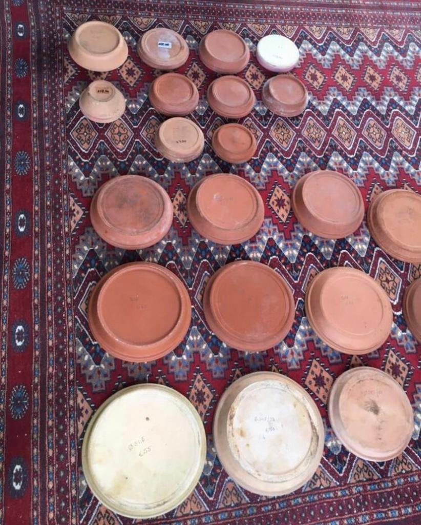 Oude terracotta onderzetters voor onder bloempotten, 25 tot 40 cm, Gebruikt, Rond, Ophalen of Verzenden