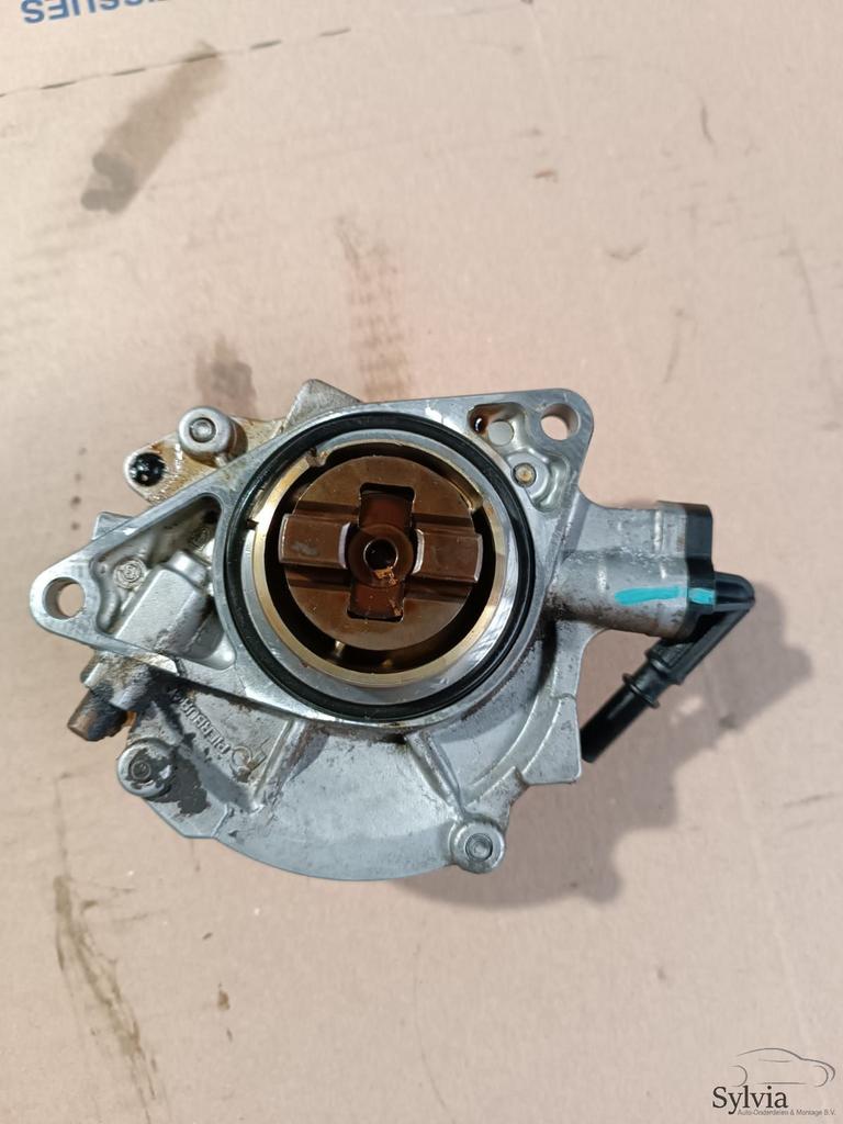 Vacuumpomp N13B16A BMW  1 / 3 serie F20 F21 F30 F31  1166762, Gebruikt, -, -, Ophalen of Verzenden
