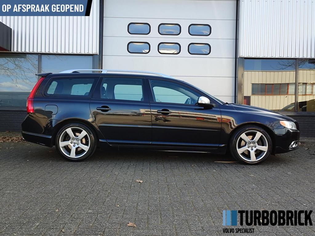 Volvo V70 2.0T R-Design |Leder|afn trekhaak|Clima|Cruise|You, Auto's, Volvo, Euro 5, 4 cilinders, Zwart, 203 pk