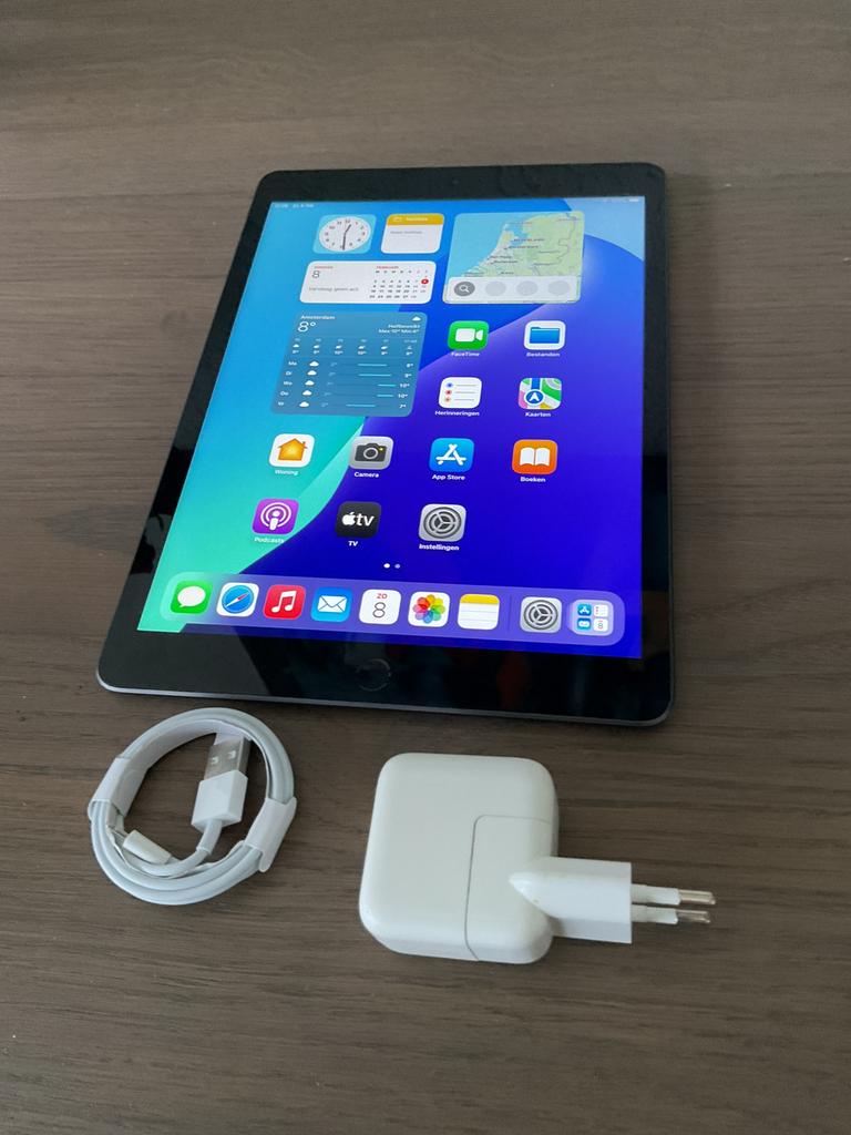 ipad  8e  generatie…model  a 2270….PUNTGAAF, Computers en Software, Apple iPads, 10 inch, 32 GB, Apple iPad, Zwart