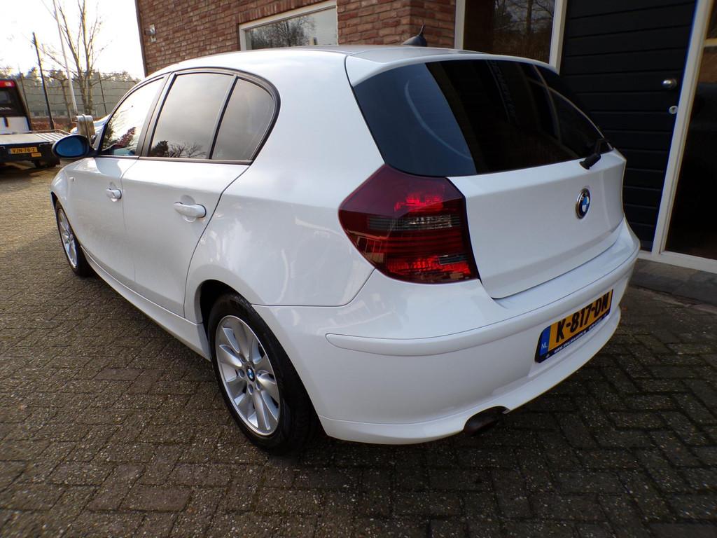 BMW 1-serie 116i, Auto's, 1-Serie, Gebruikt, 4 cilinders, 4 stoelen