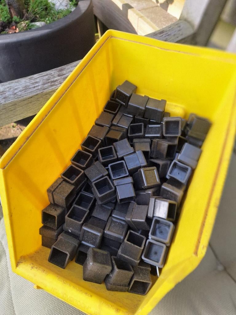 Tigerplastics vierkante doppen., Ophalen of Verzenden, Nieuw, 250 mm of meer