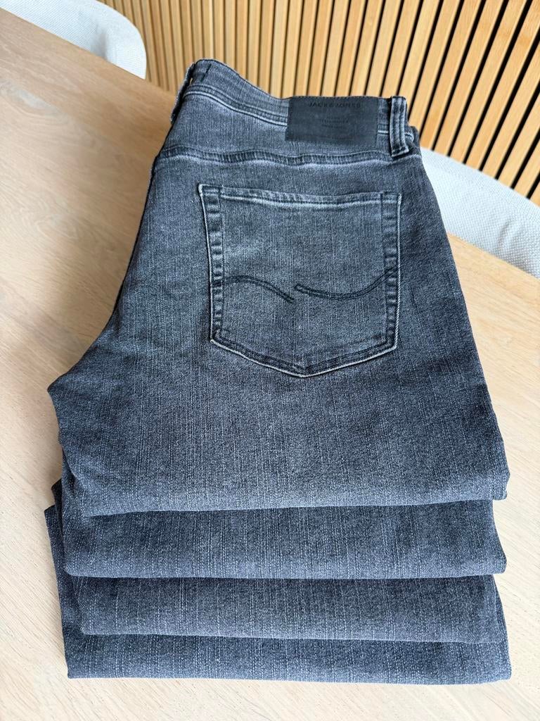Jack & Jones - Jeans - 33/34 - NIEUW, Kleding | Heren, Spijkerbroeken en Jeans, Ophalen of Verzenden, Zo goed als nieuw, Blauw