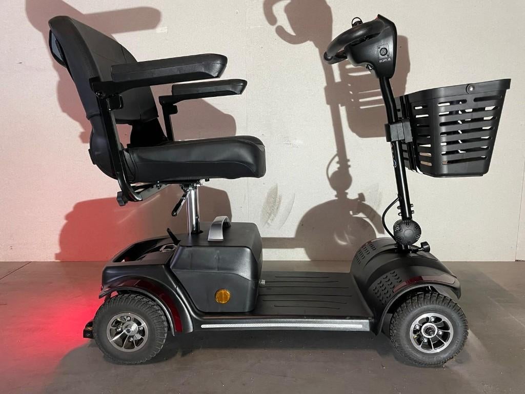 Scootmobiel Plaza Go Elite Max, 10 km/u of minder, 16 t/m 25 km, Zo goed als nieuw, Ophalen