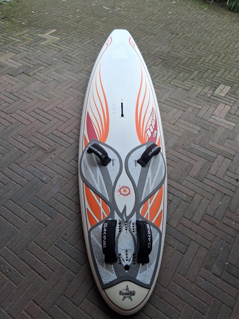 Fanatic Hawk 108., Watersport en Boten, Ophalen, Minder dan 250 cm, Zo goed als nieuw, Met vin(nen)