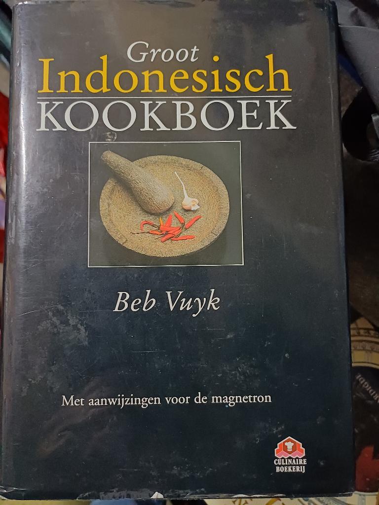 Beb Vuyk Het groot indonesisch kookboek Hardcover, Boeken, Ophalen, Gelezen, Beb Vuyk, Azië en Oosters